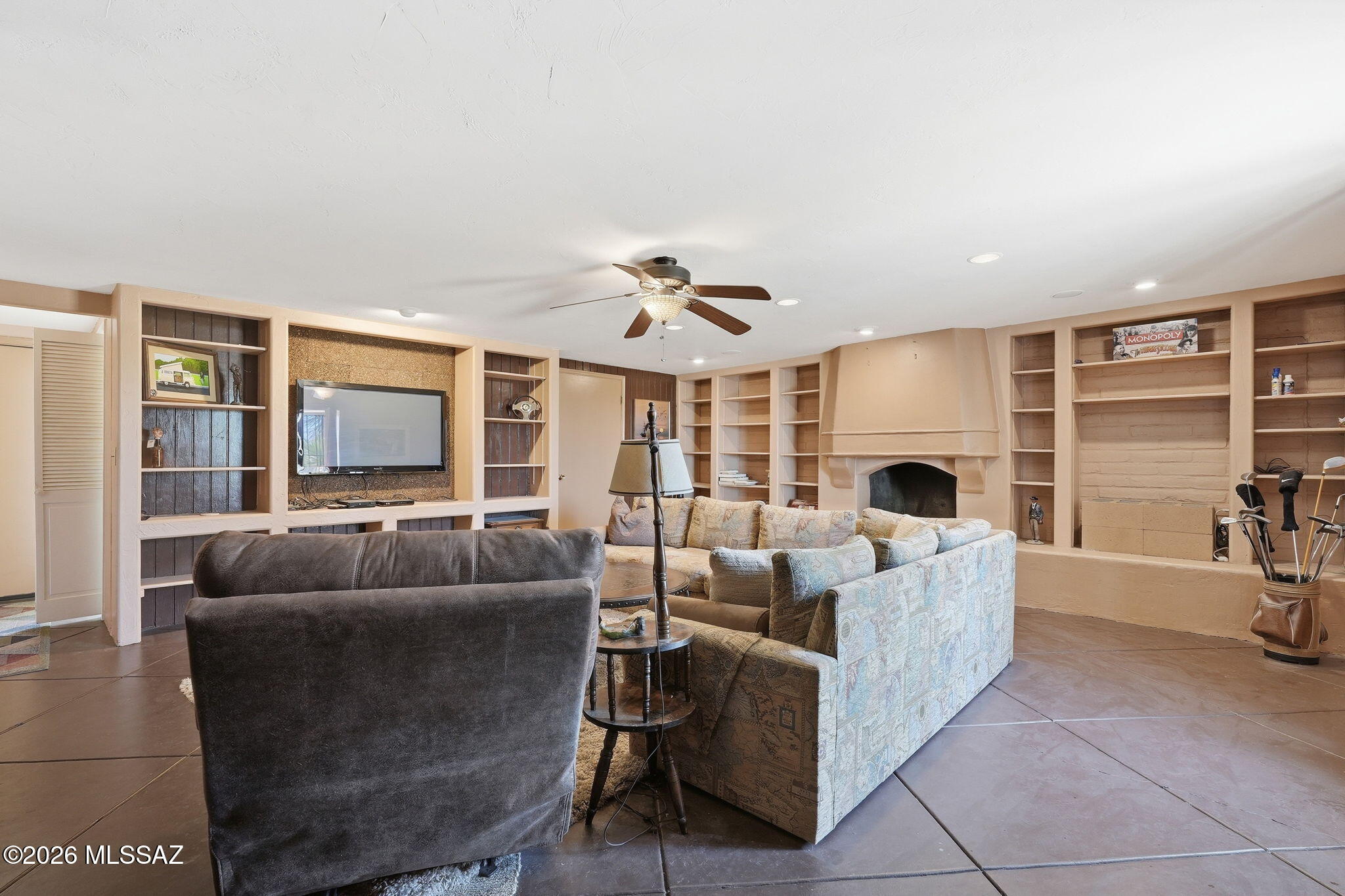 4390 N Camino Vinorama