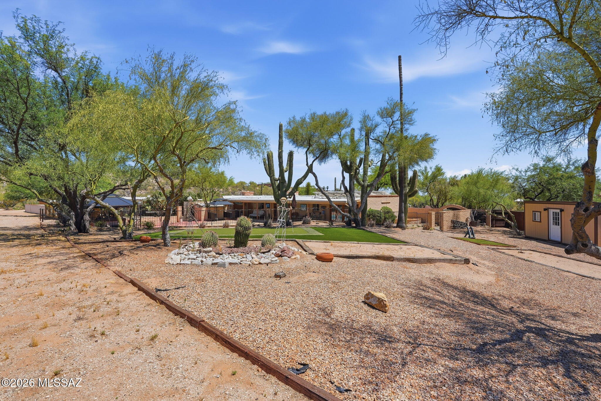 4390 N Camino Vinorama