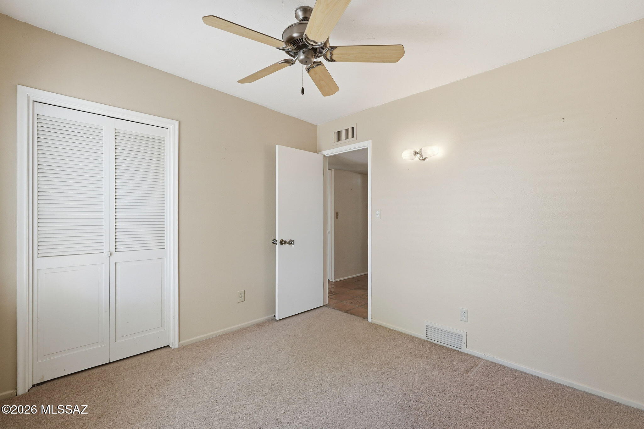 4390 N Camino Vinorama