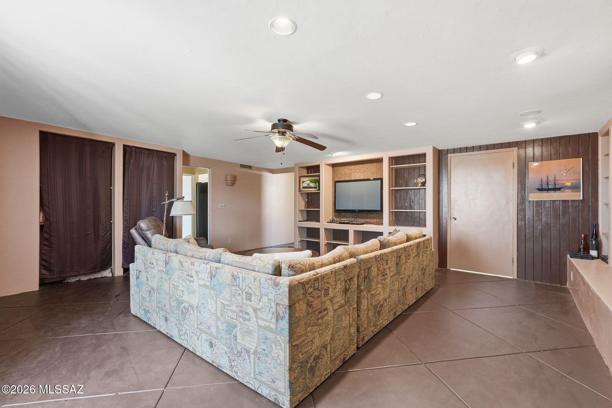 4390 N Camino Vinorama