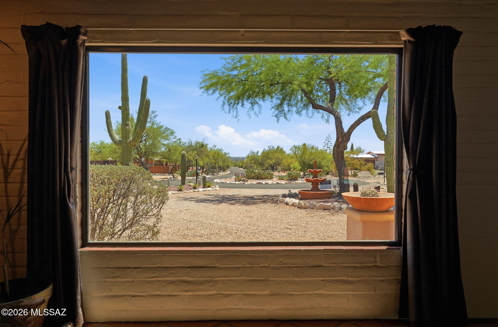 4390 N Camino Vinorama