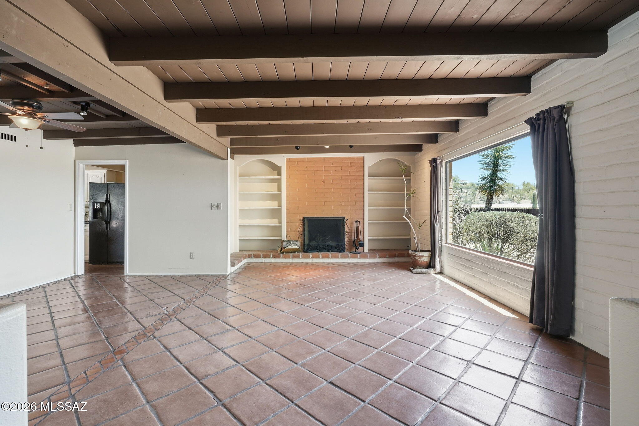 4390 N Camino Vinorama