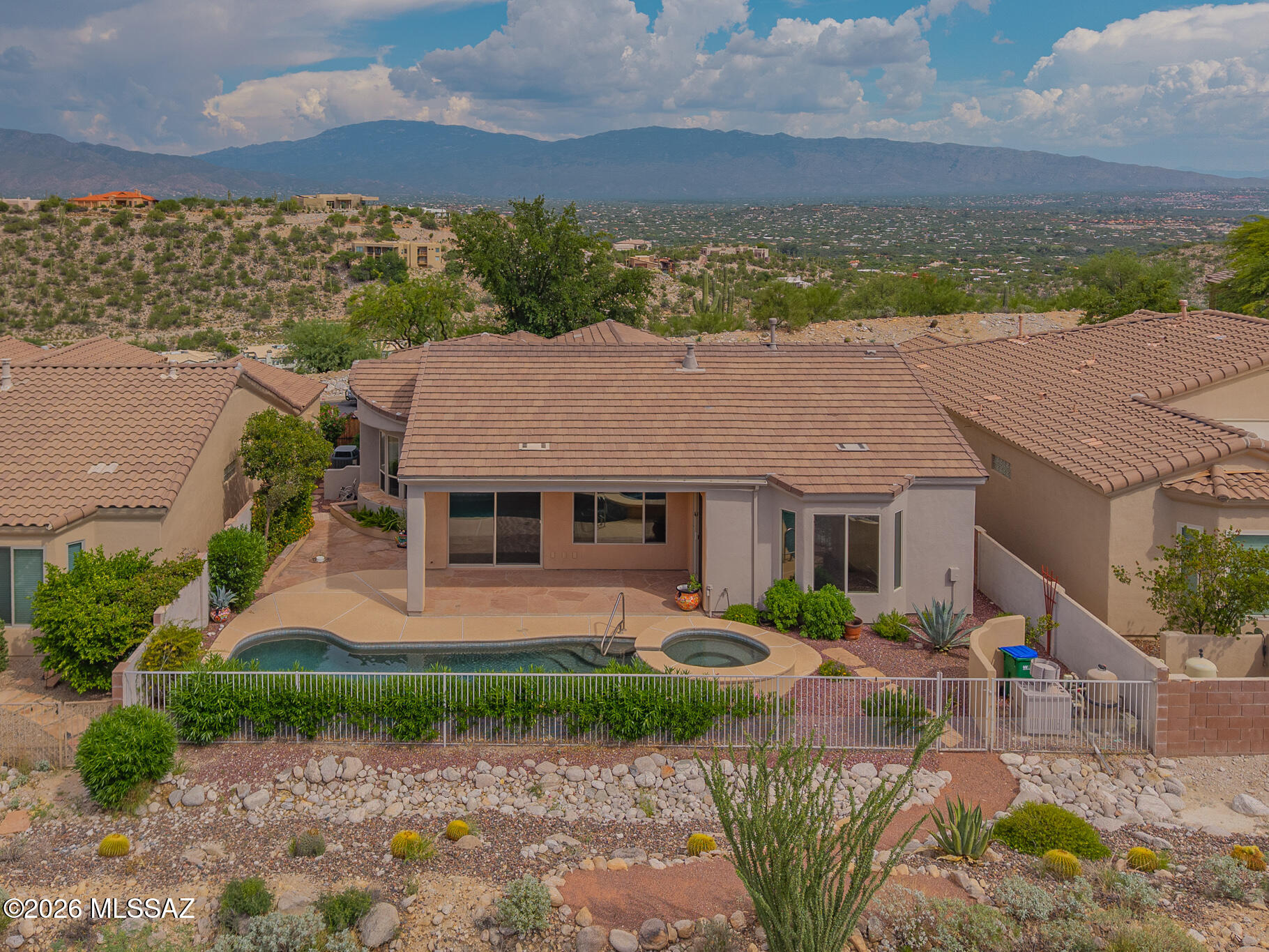 4645 N Black Rock Place
