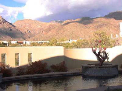 1816 E Quiet Canyon Drive