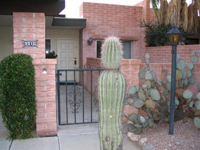 5510 N Camino Arenosa
