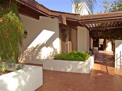 6020 N Calle De La Culebra