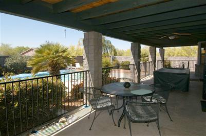 4402 E Cerrada Del Charro