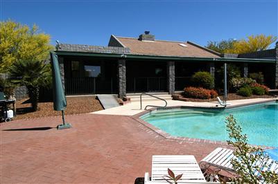 4402 E Cerrada Del Charro