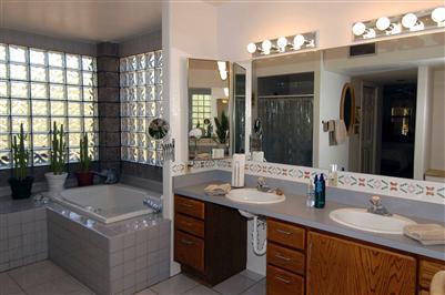 4402 E Cerrada Del Charro