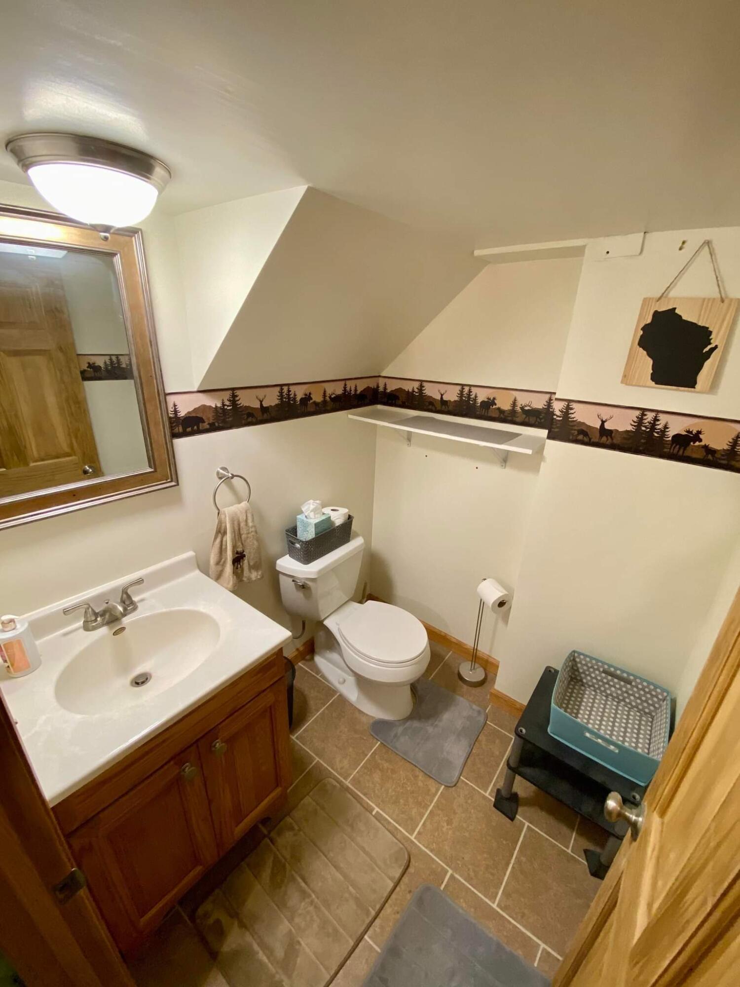 1132 S 90th St