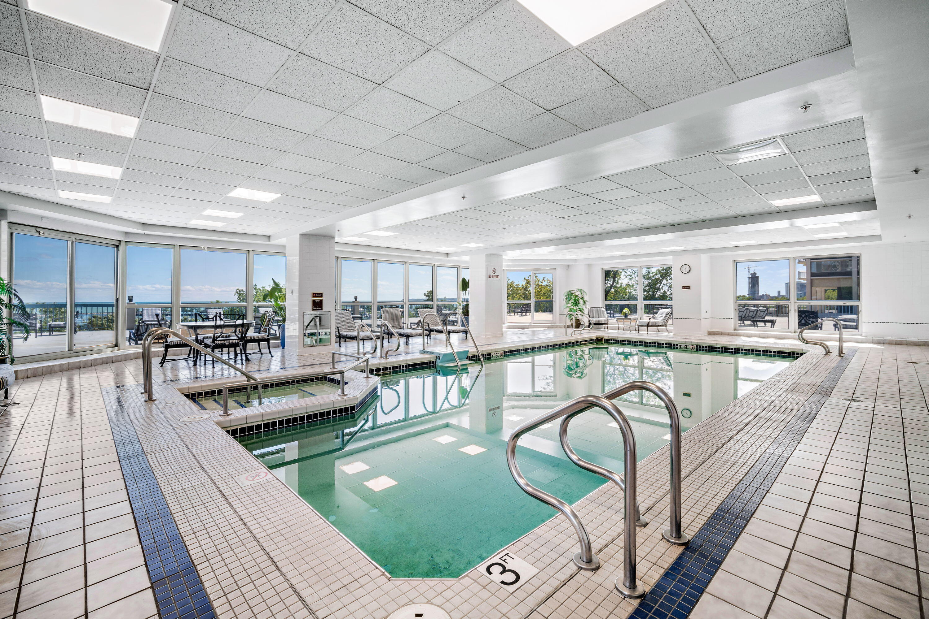 1660 N Prospect Ave Unit: 809
