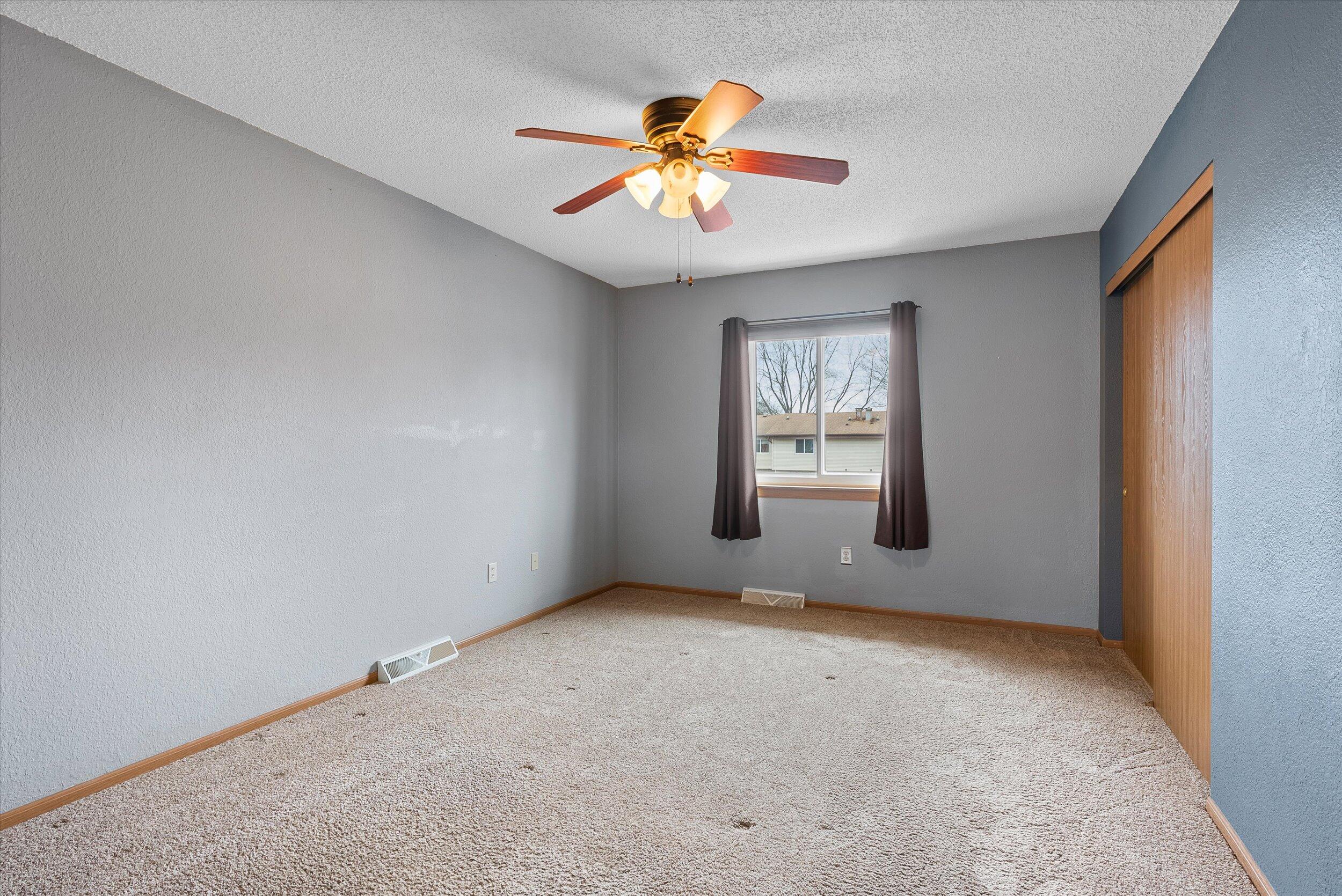 W163N11518 Windsor Ct Unit: C
