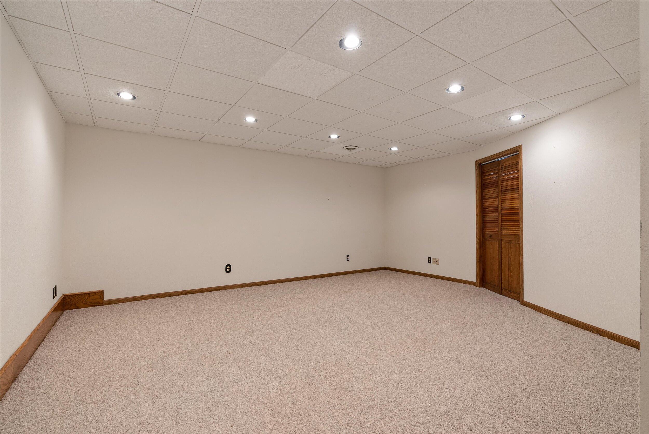 W163N11518 Windsor Ct Unit: C