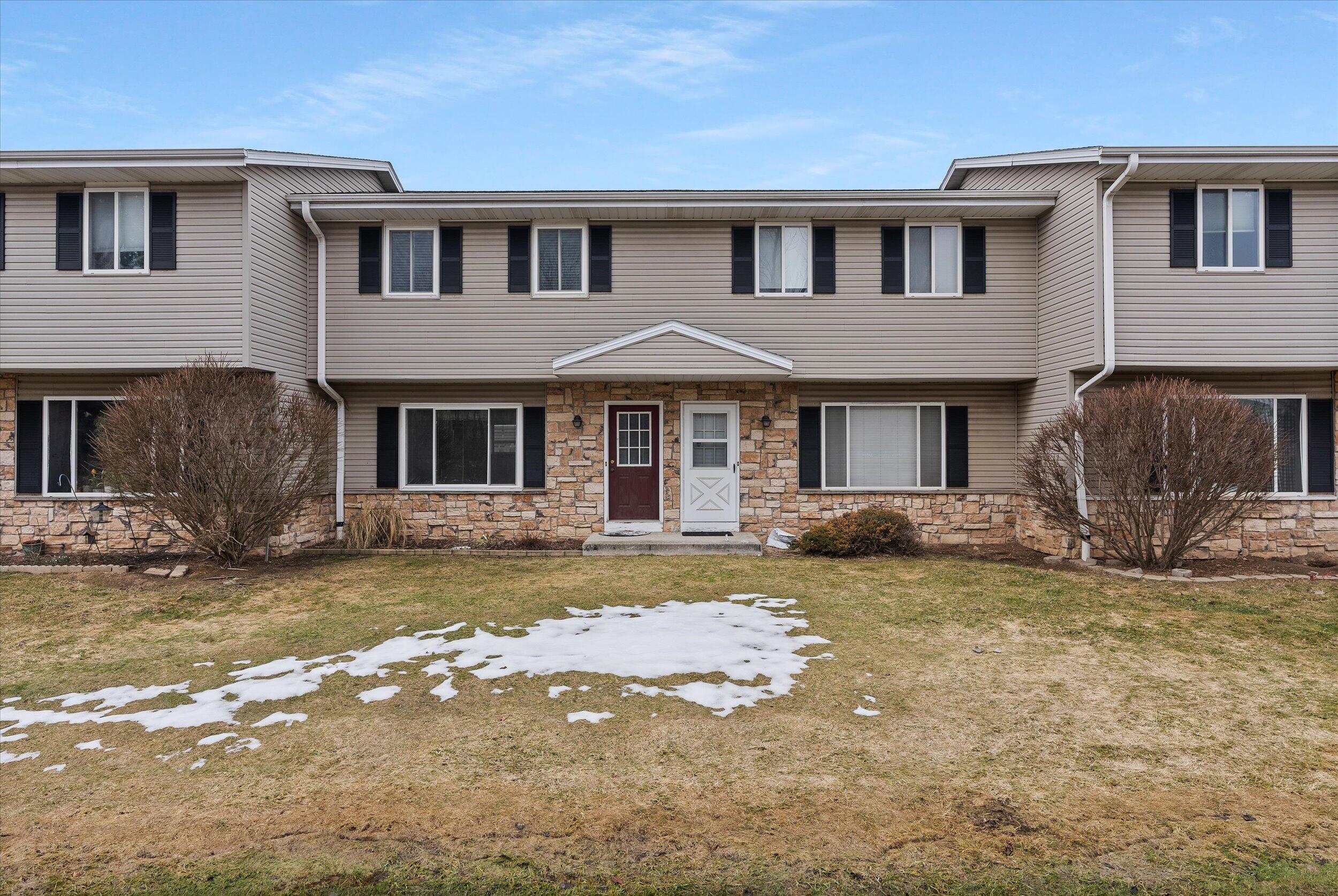 W163N11518 Windsor Ct Unit: C