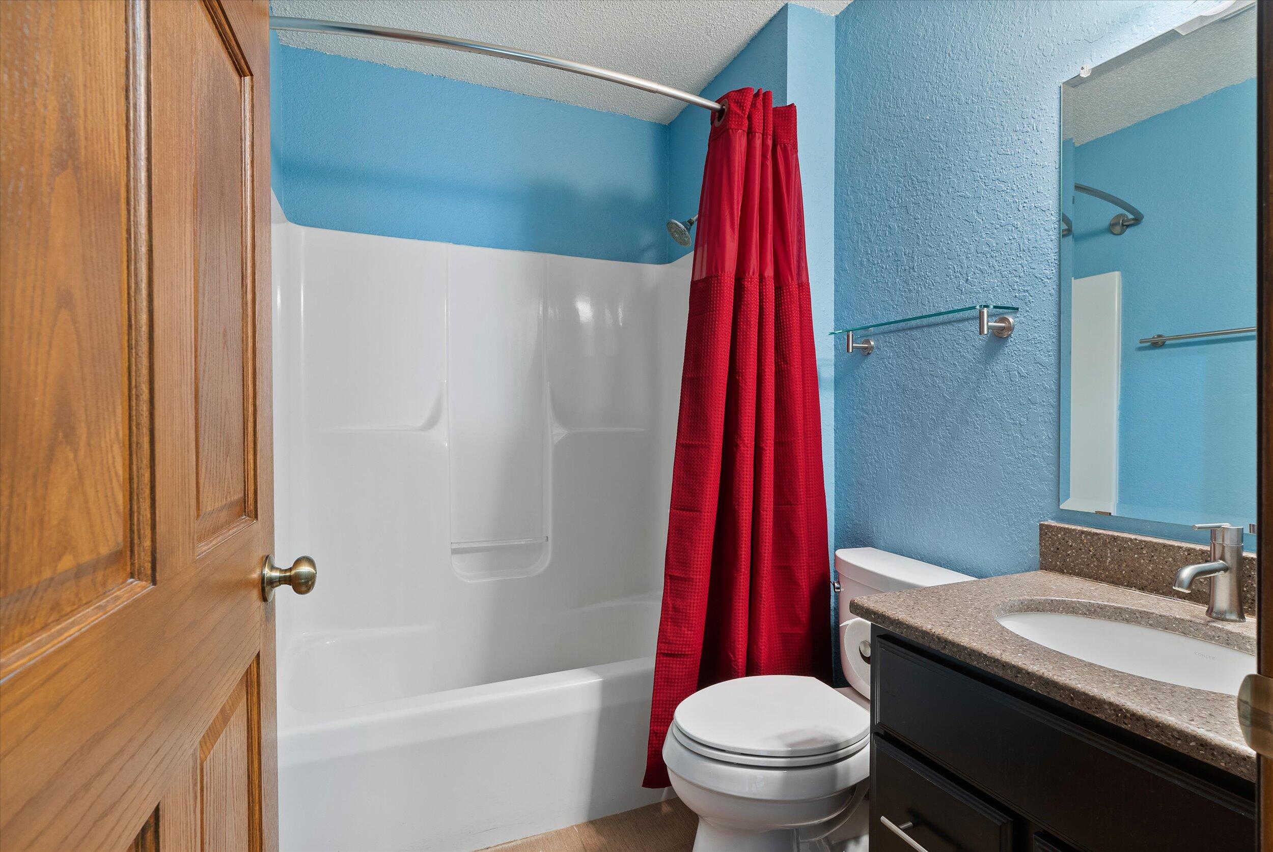 W163N11518 Windsor Ct Unit: C