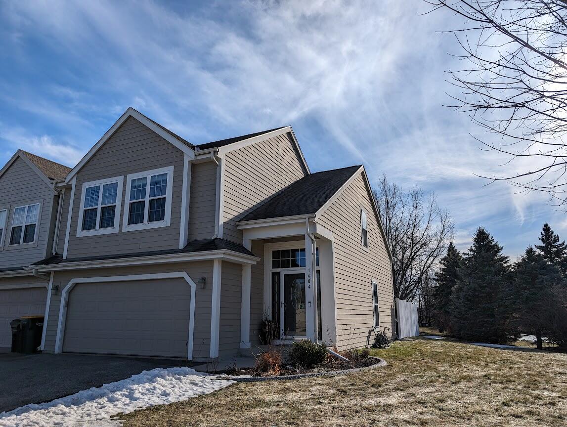 1404 S Silverbrook Dr
