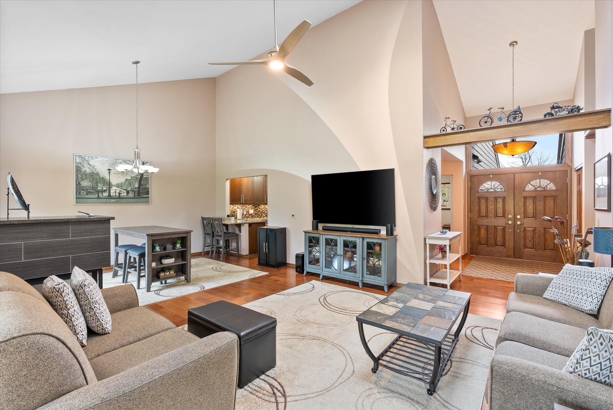 N80W13496 River Park Dr Unit: 30C