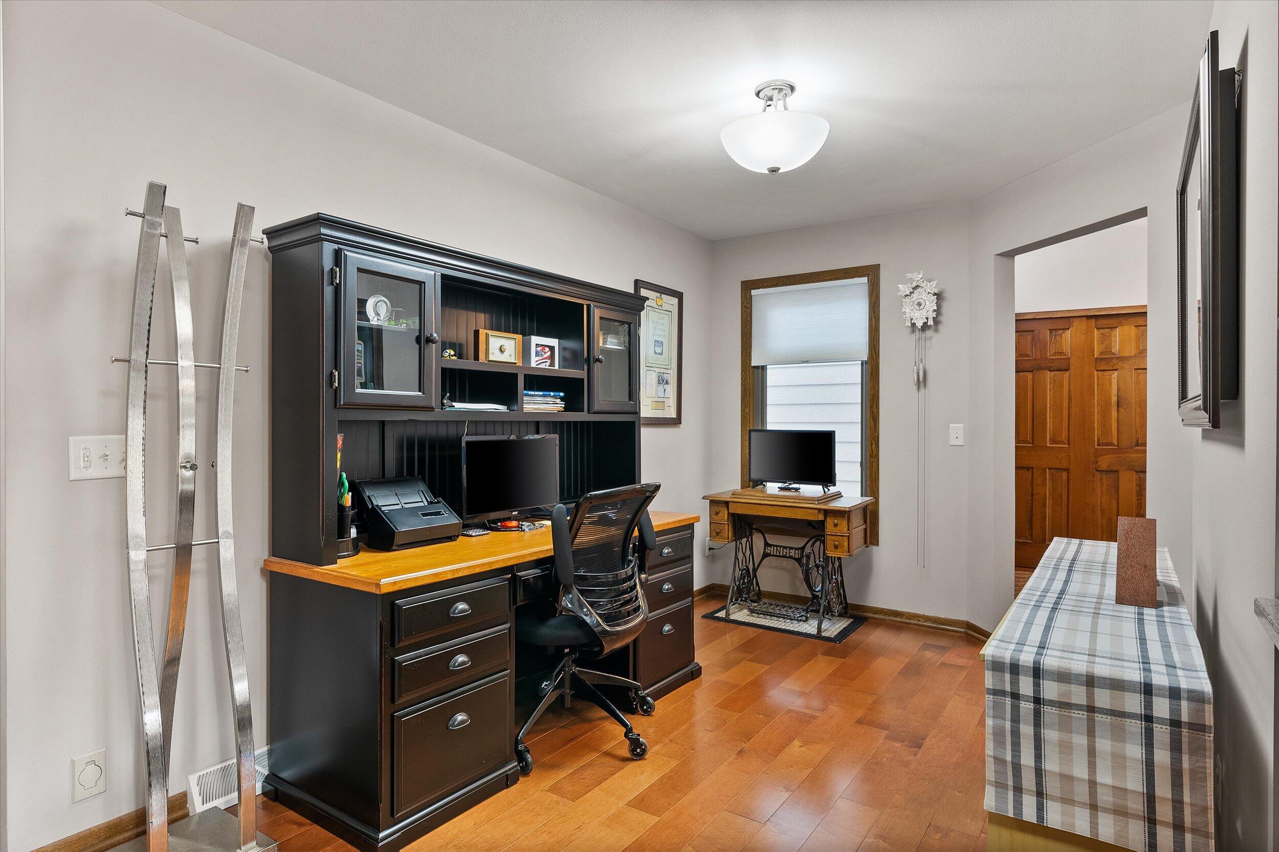 N80W13496 River Park Dr Unit: 30C