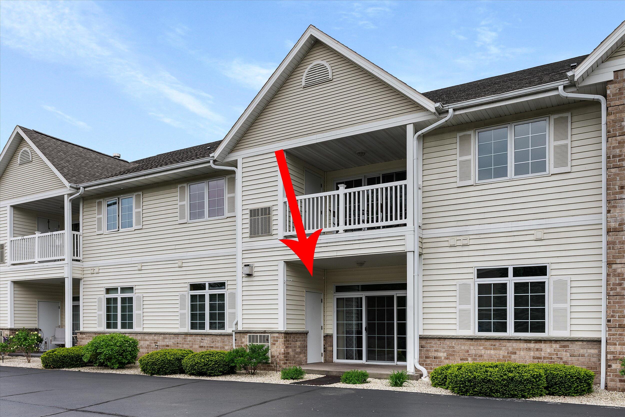 1275 Shadowood Cir Unit: 101