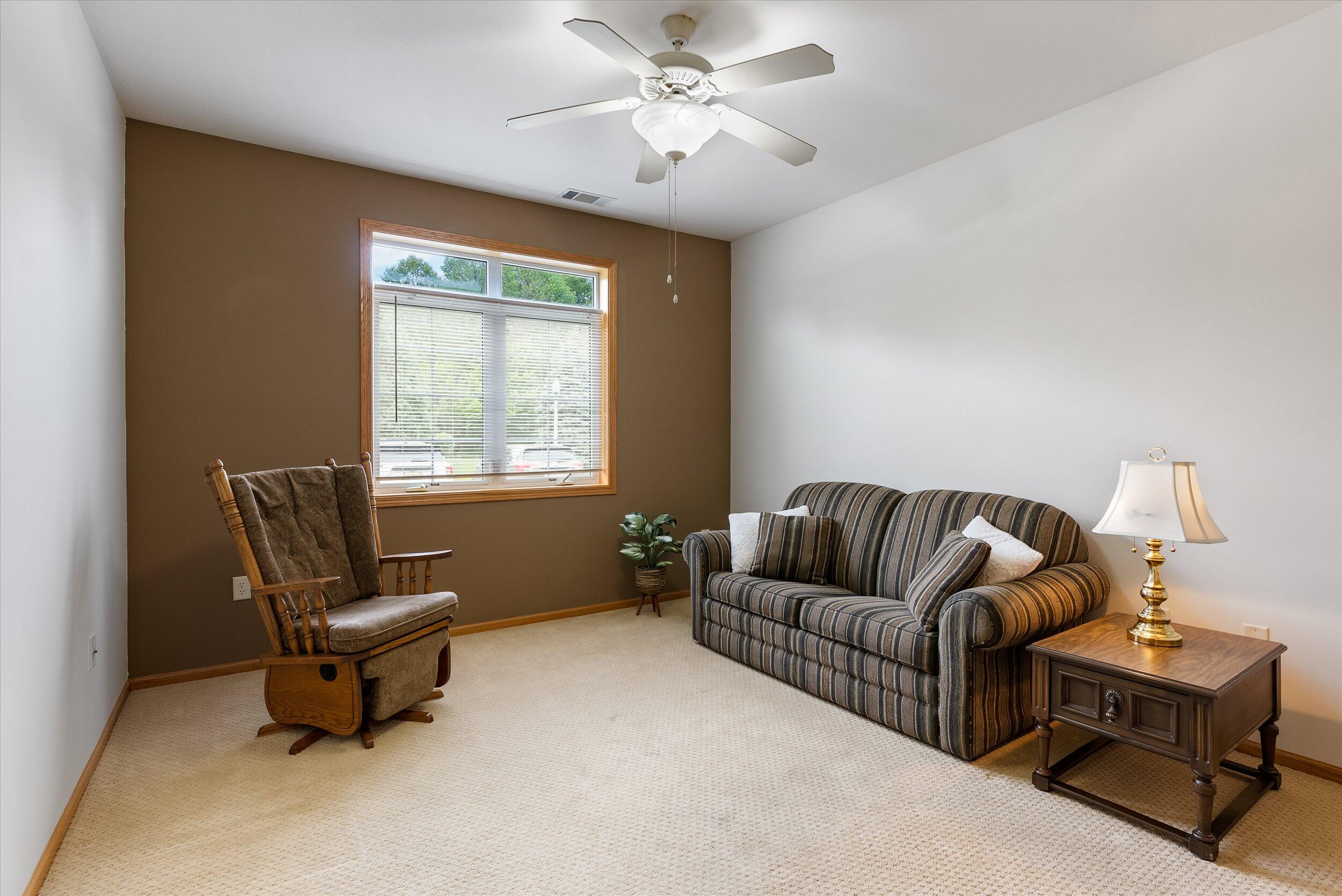 1275 Shadowood Cir Unit: 101