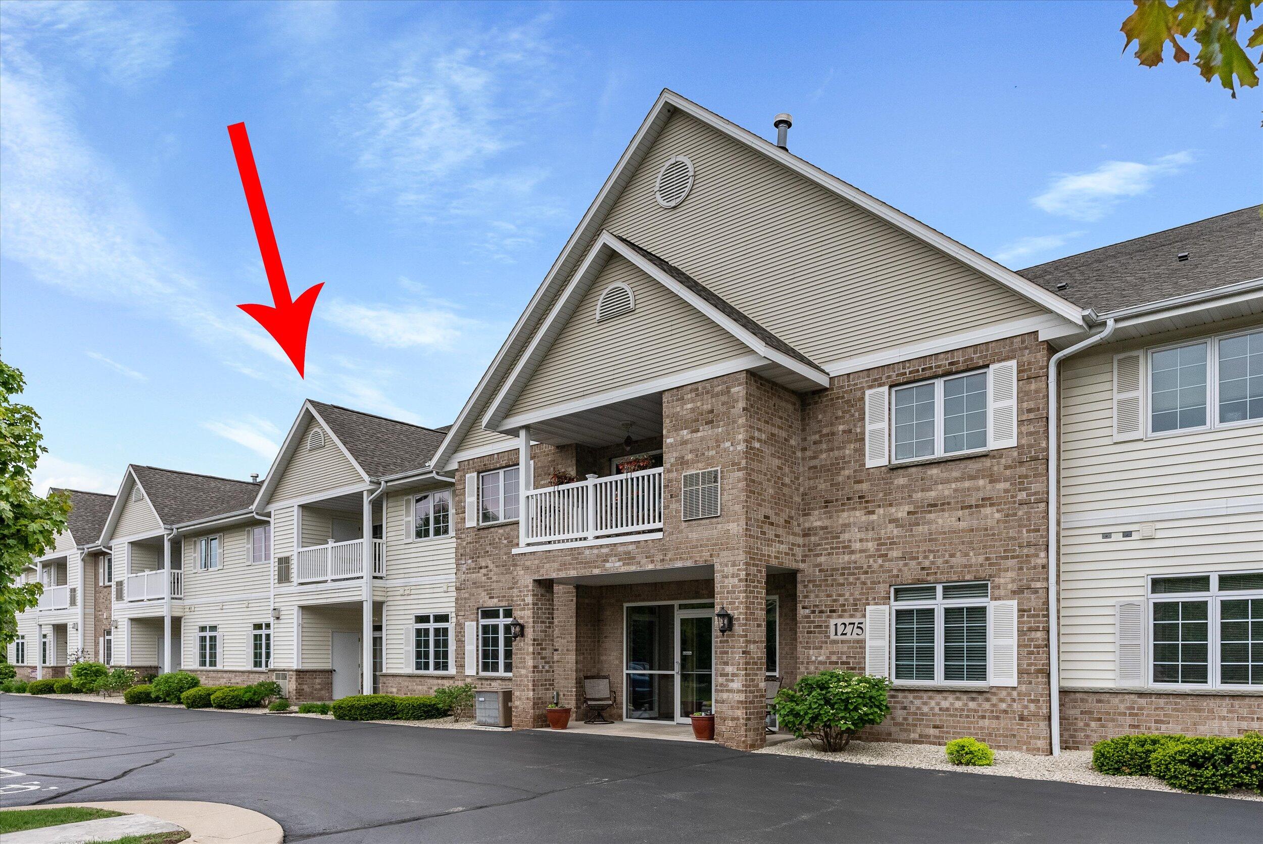 1275 Shadowood Cir Unit: 101