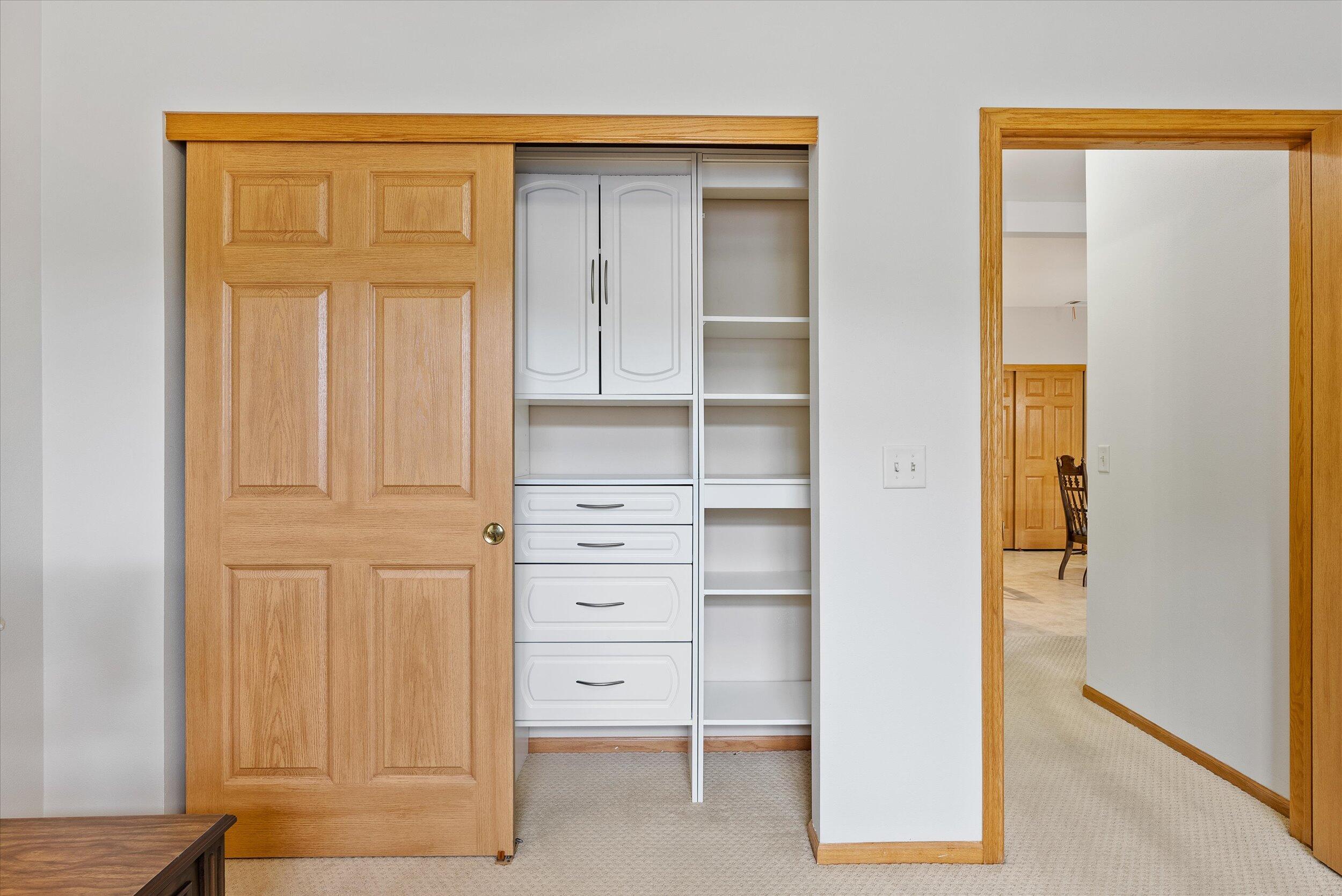 1275 Shadowood Cir Unit: 101