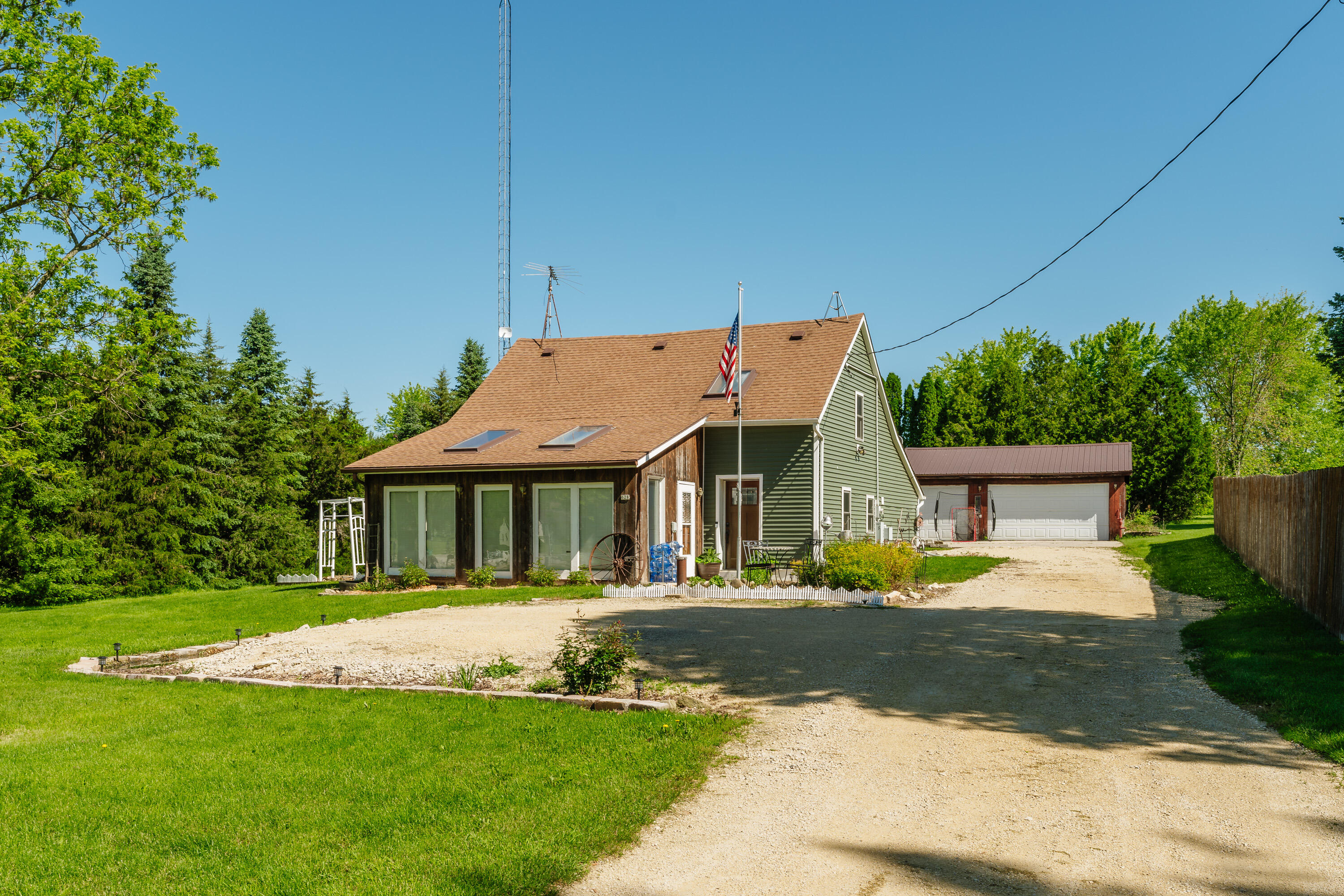 628 County Highway H -