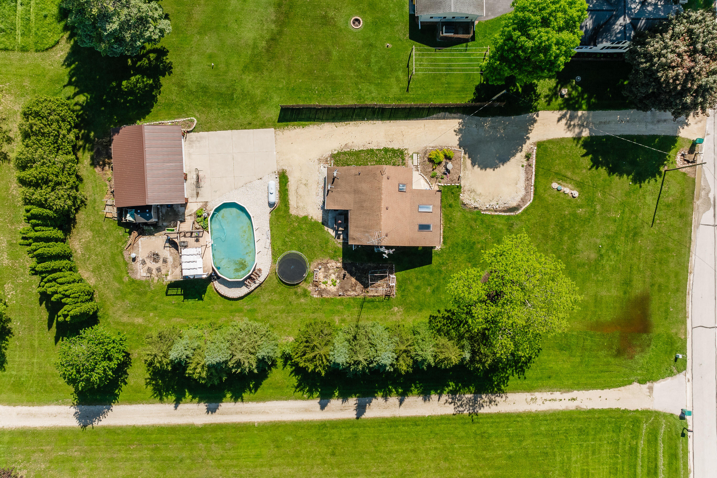 628 County Highway H -