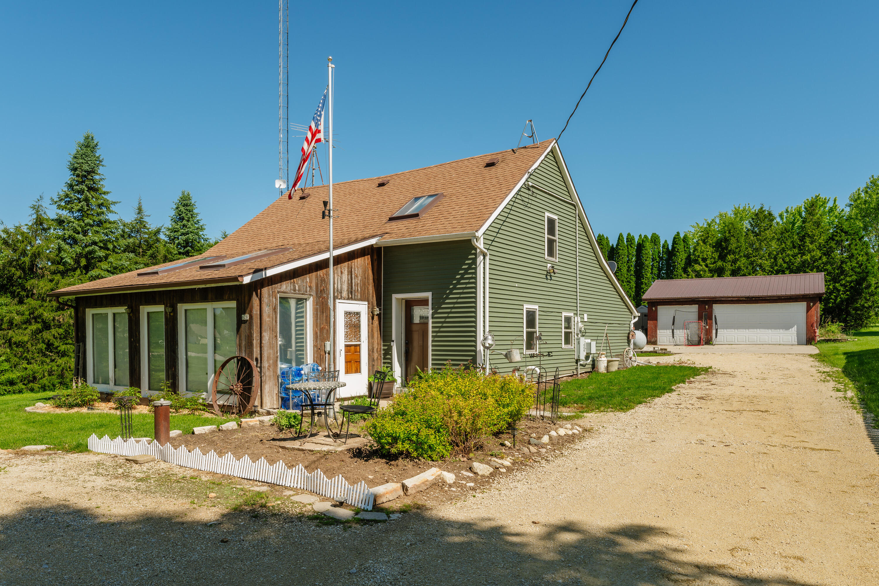 628 County Highway H -