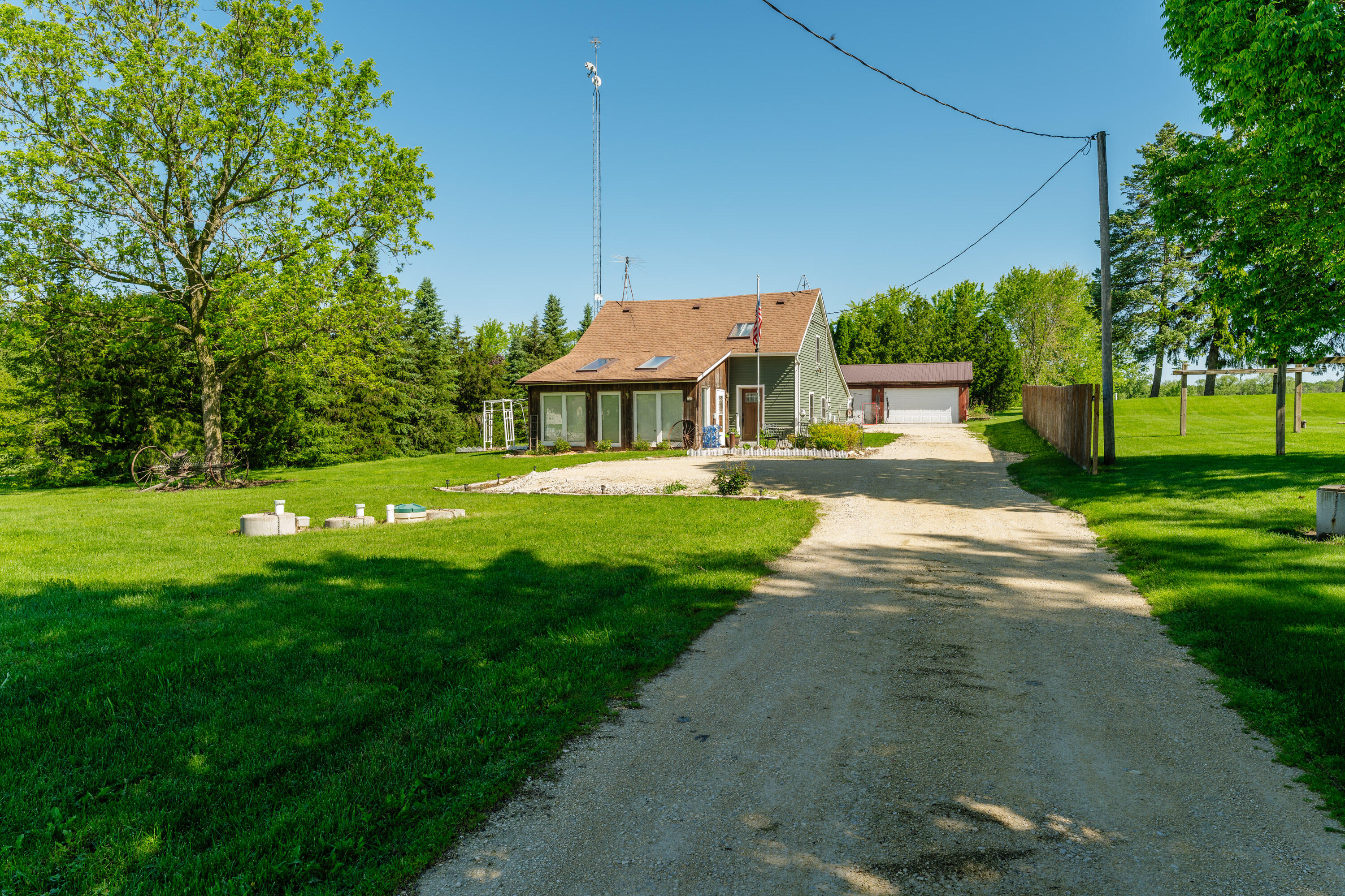 628 County Highway H -