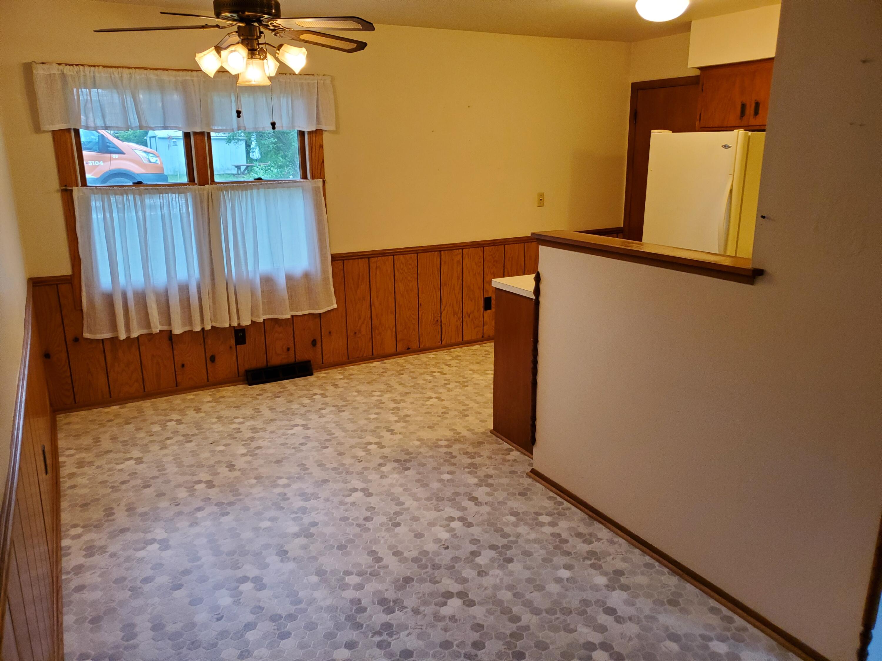 711 Jean Ct