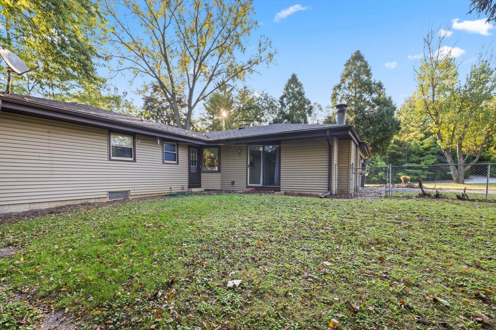 3444 Mount Ln