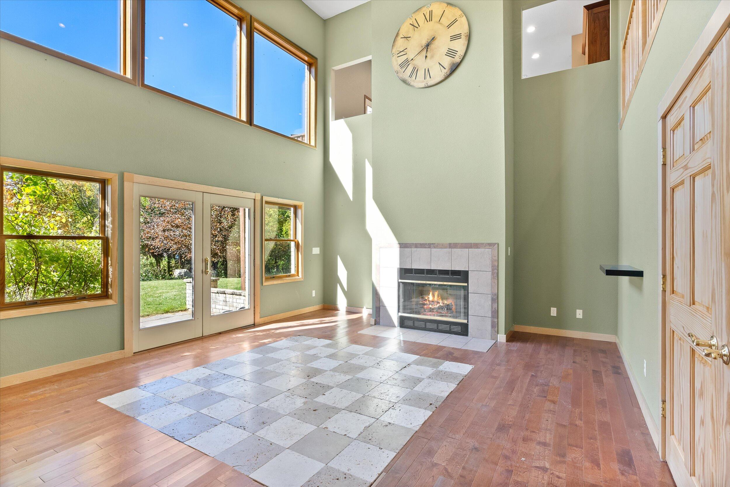 3826 Pleasant Valley Rd