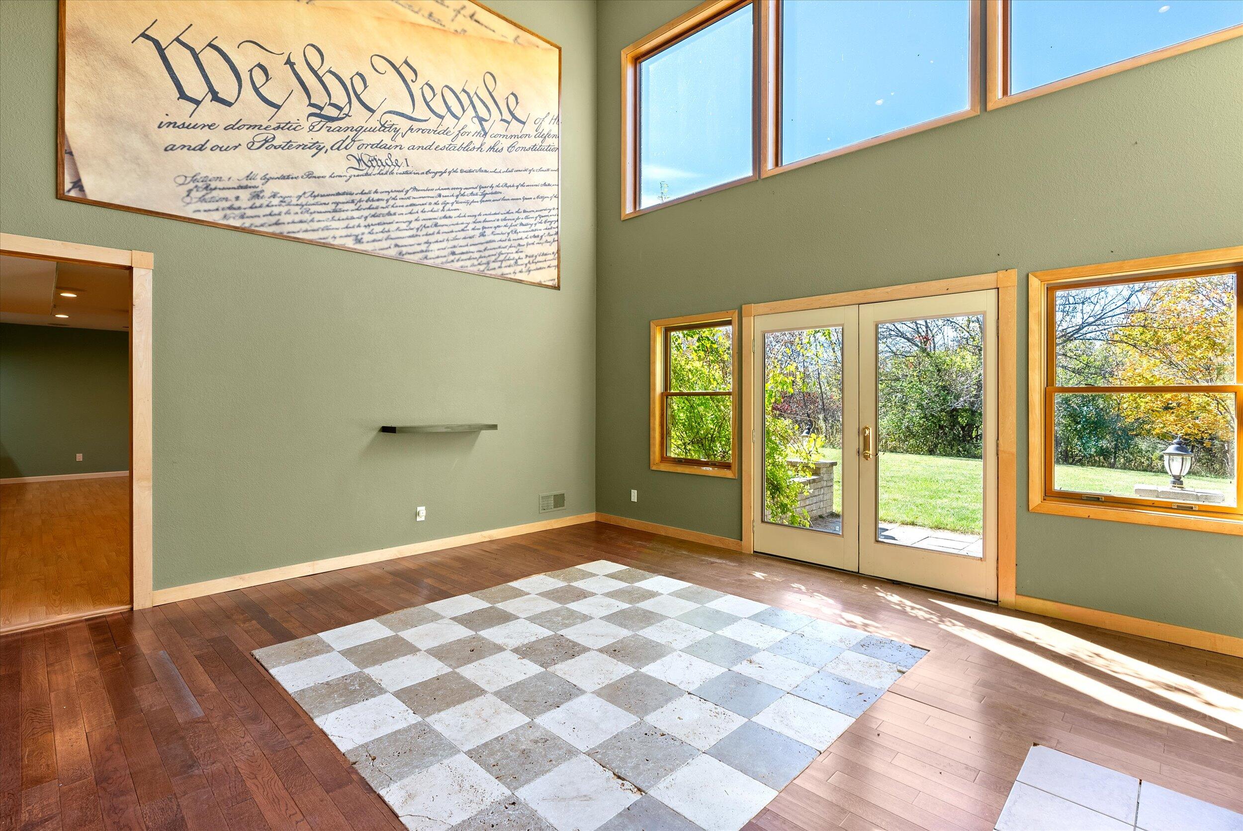 3826 Pleasant Valley Rd