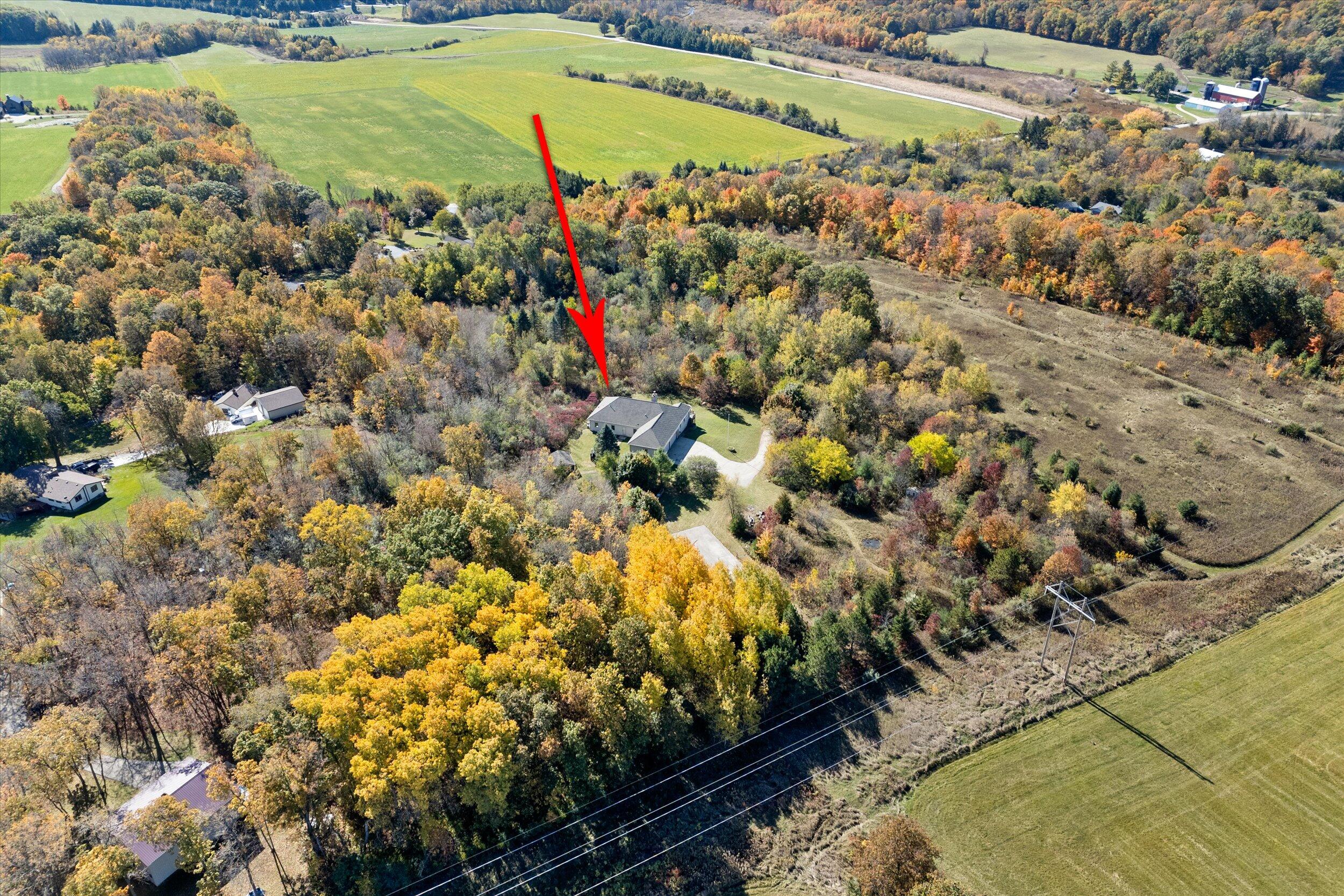 3826 Pleasant Valley Rd