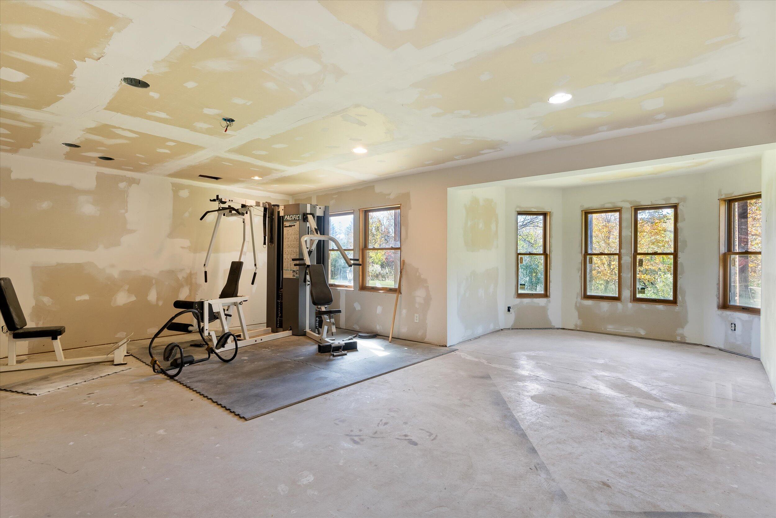 3826 Pleasant Valley Rd