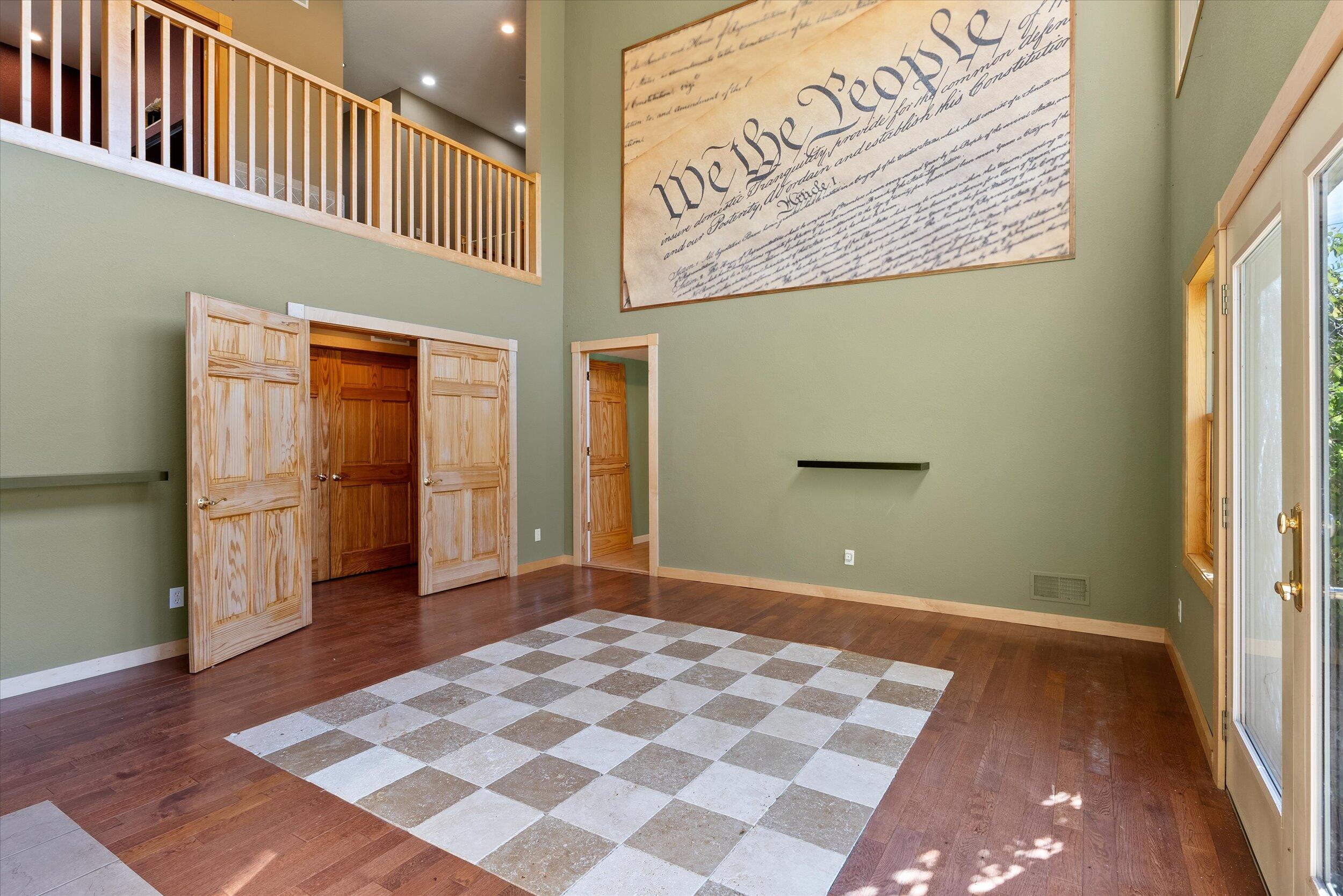 3826 Pleasant Valley Rd