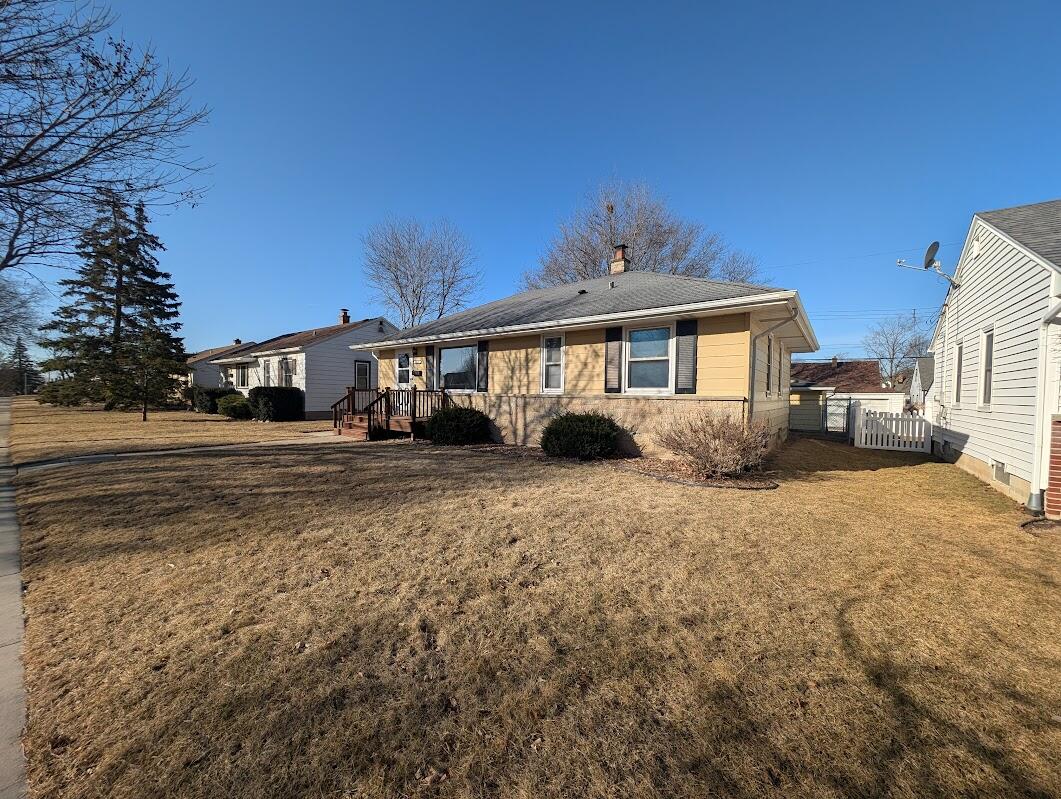 3629 N 97th Pl