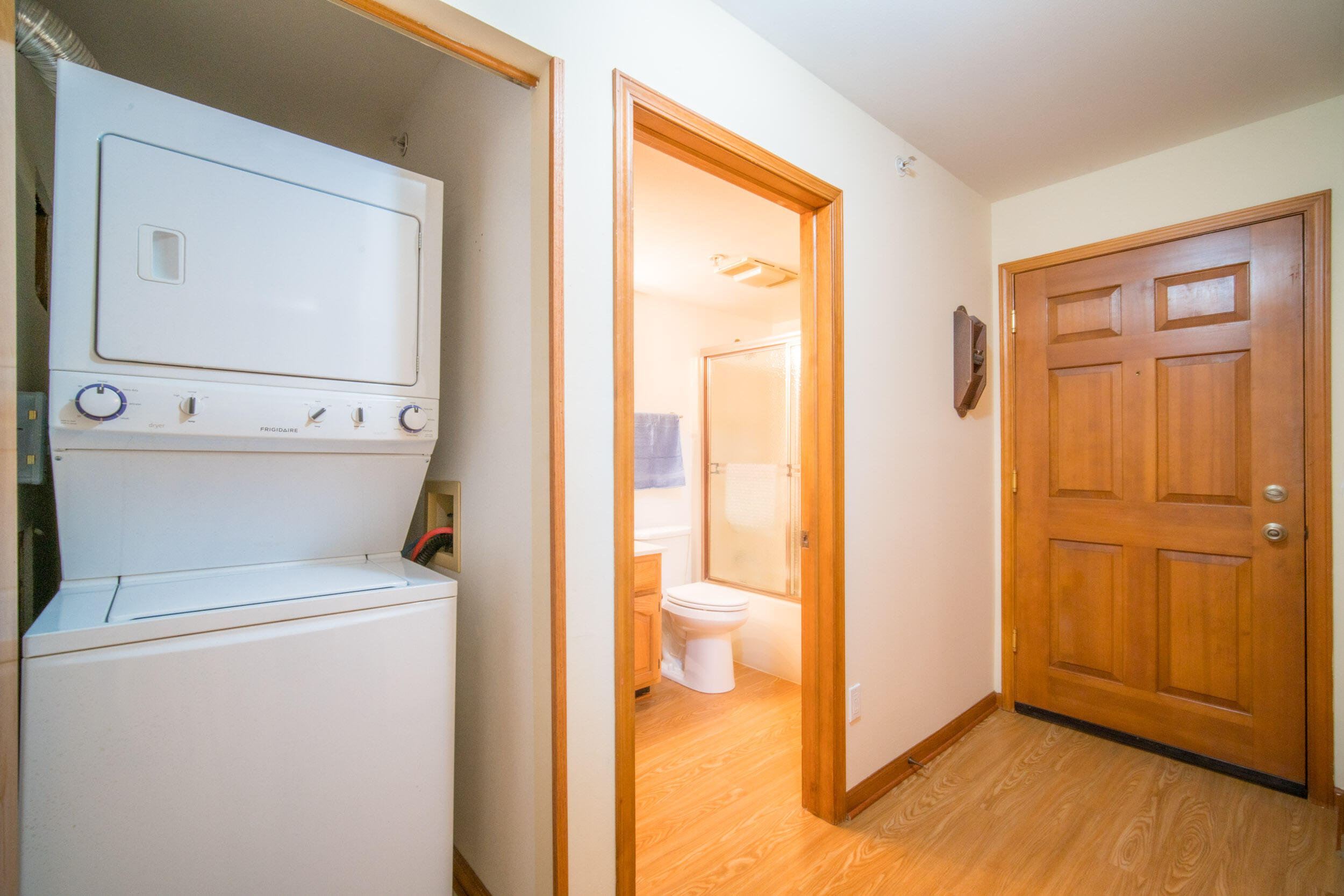 530 N Silverbrook Dr Unit: 128