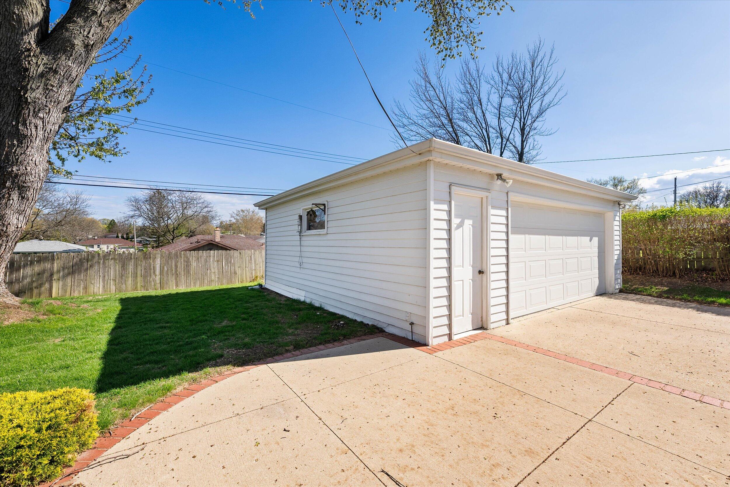 N85W14617 Manchester Dr