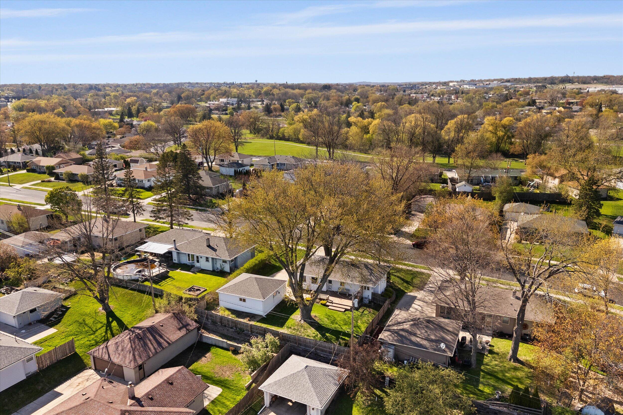 N85W14617 Manchester Dr