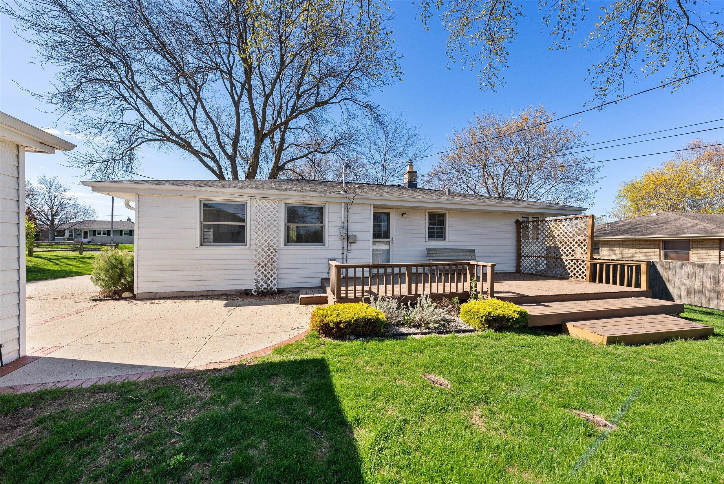 N85W14617 Manchester Dr