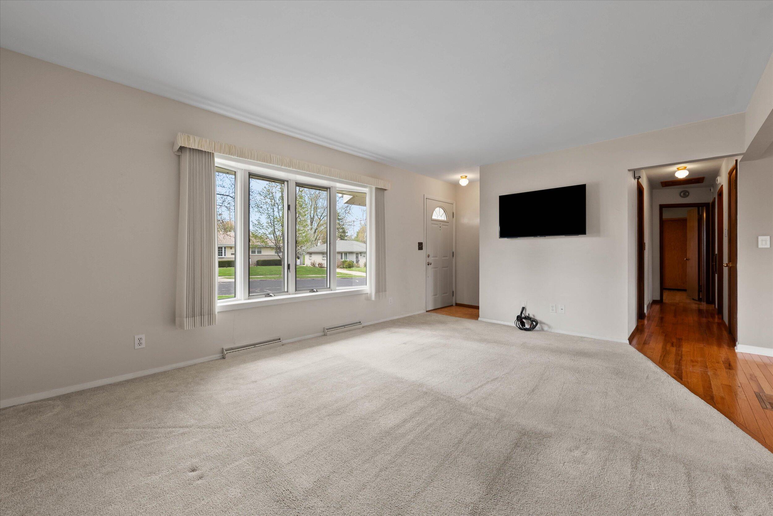 N85W14617 Manchester Dr