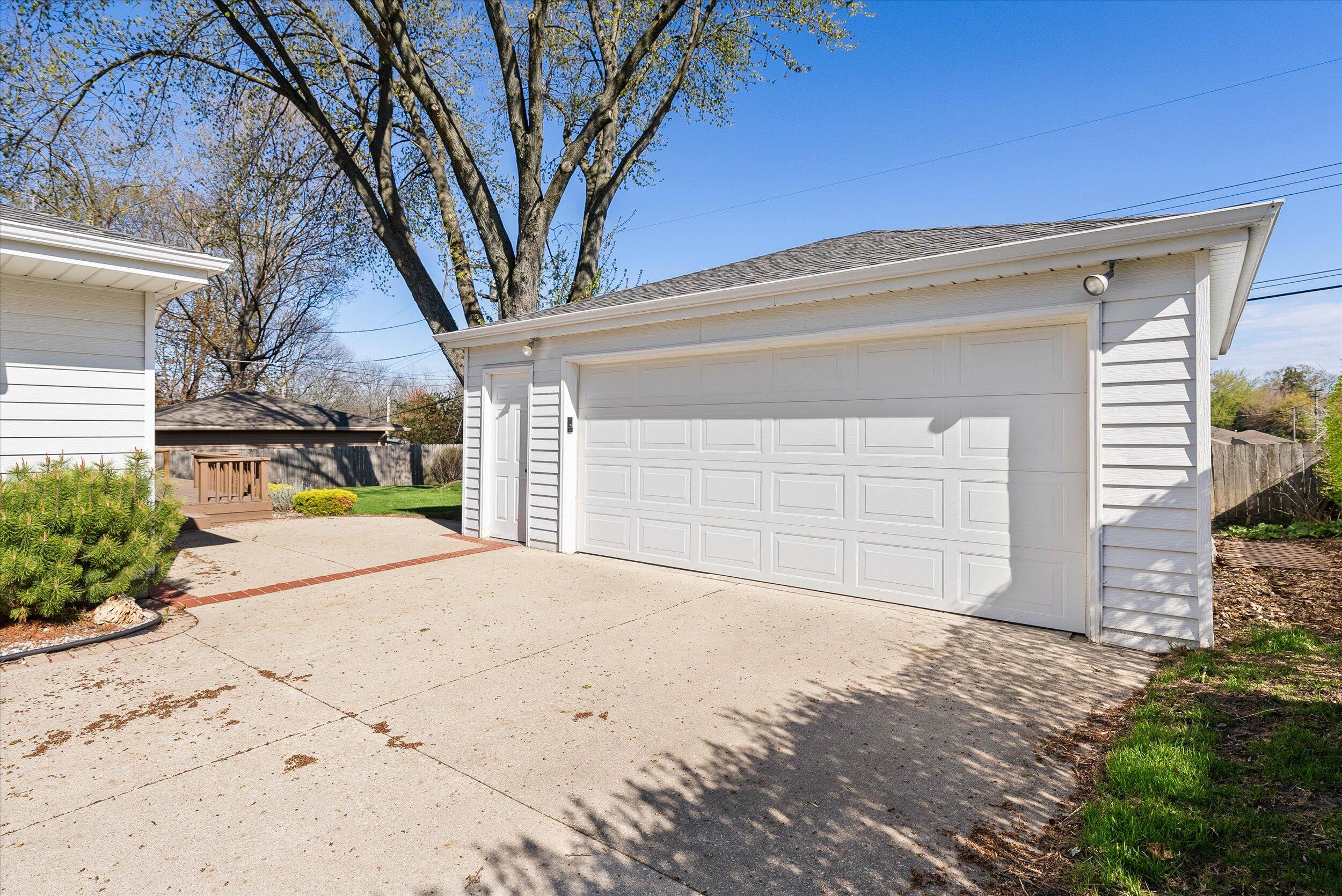 N85W14617 Manchester Dr