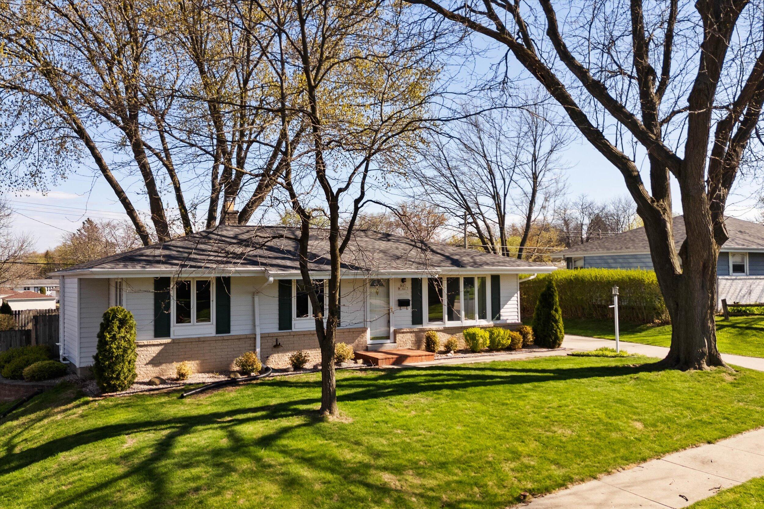 N85W14617 Manchester Dr