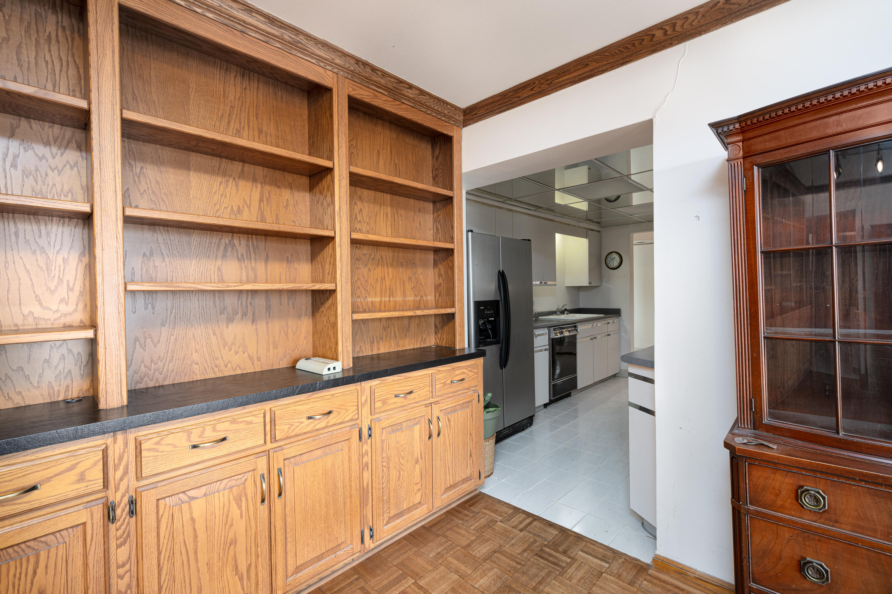 2525 S Shore Dr Unit: 25C