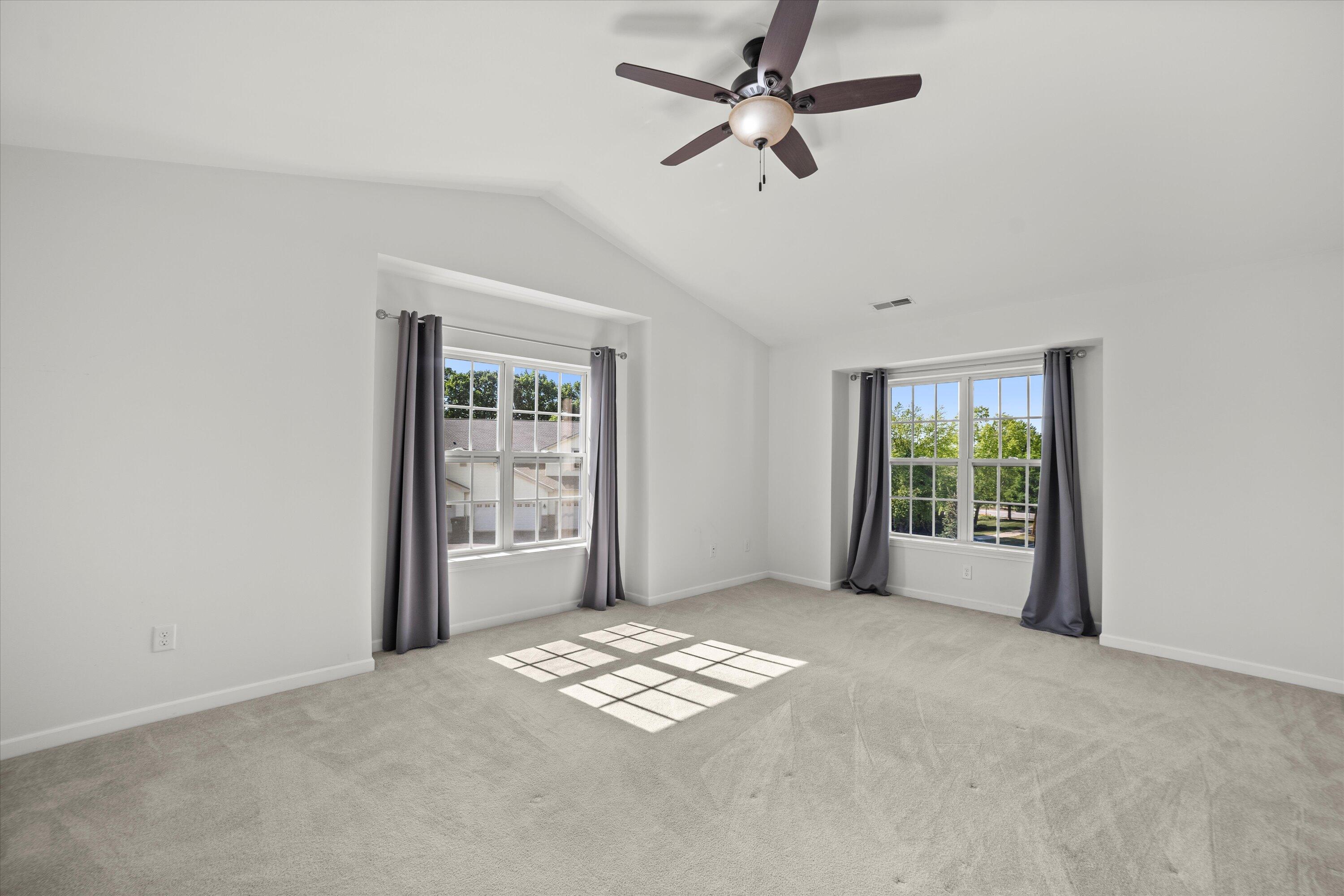 W197N17022 Stonewall Dr