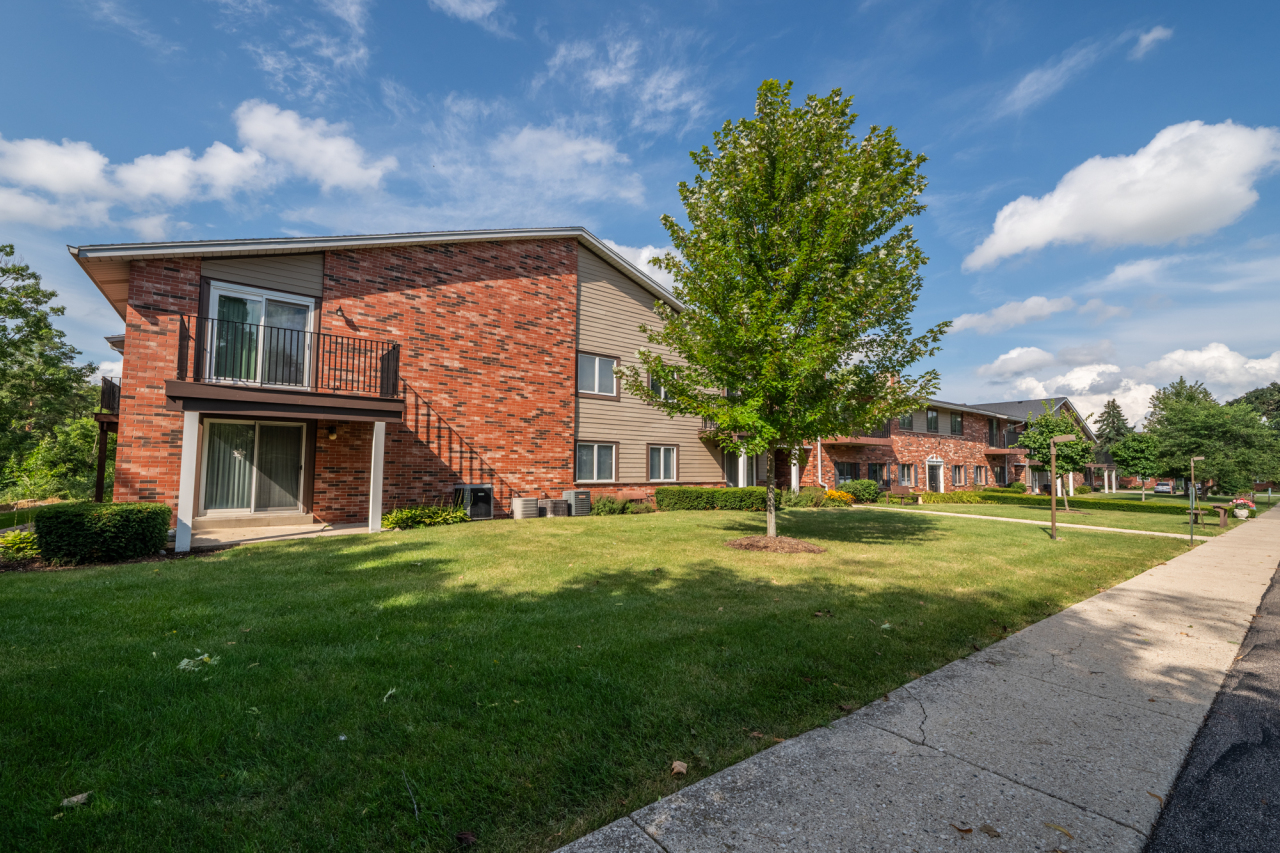 N84W16033 Menomonee Ave Unit: 200
