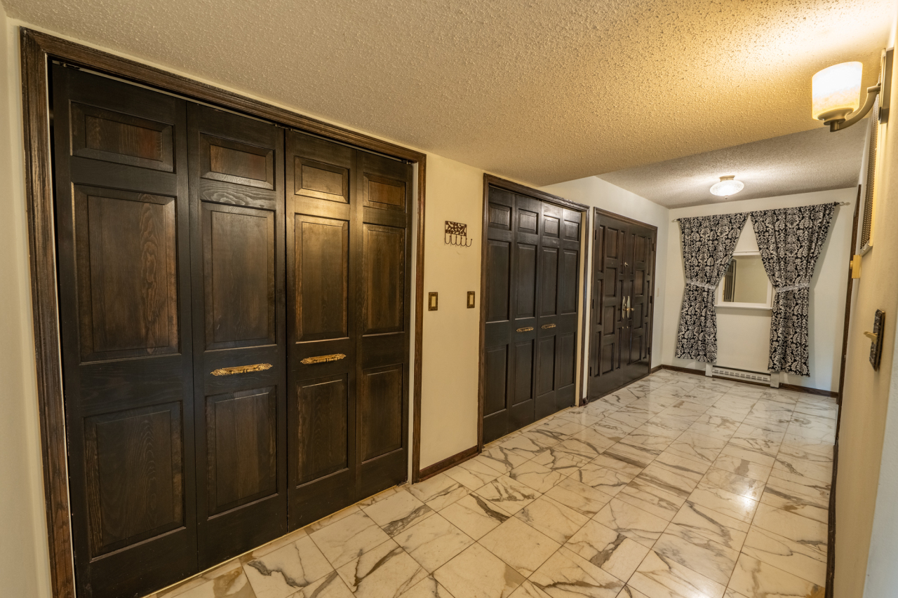 N84W16033 Menomonee Ave Unit: 200
