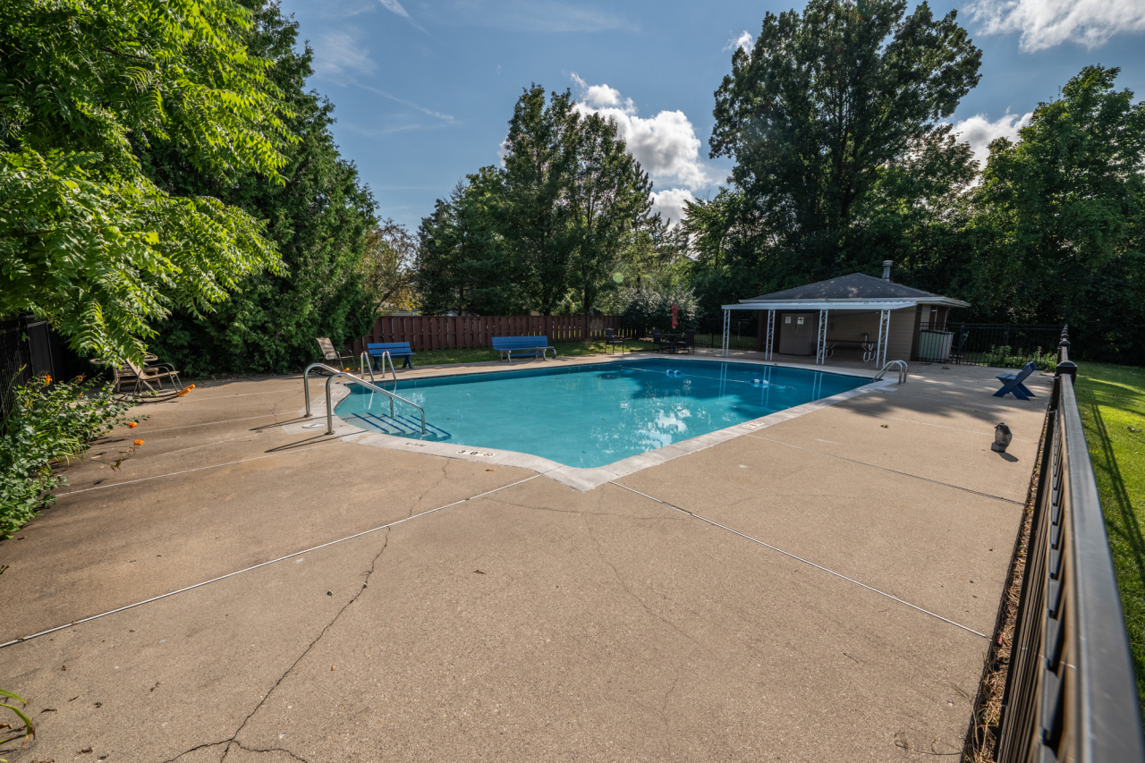 N84W16033 Menomonee Ave Unit: 200